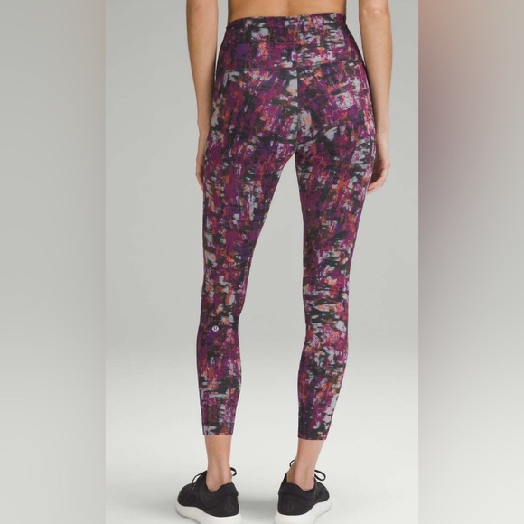 NWOT Lululemon Wunder Train High-Rise Tight 25